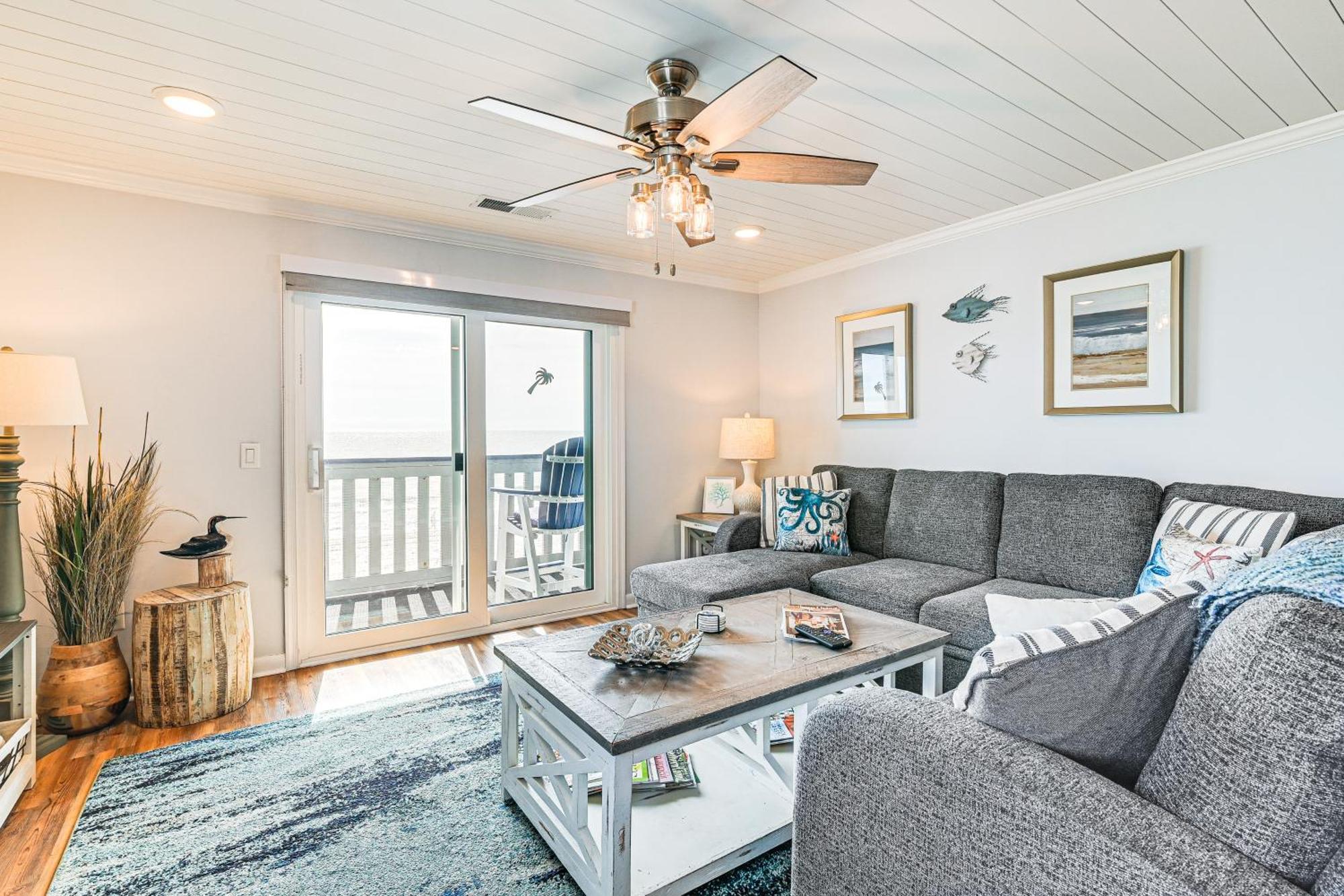 On-The-Beach Escape Oceanfront In Surfside! Myrtle Beach Dış mekan fotoğraf