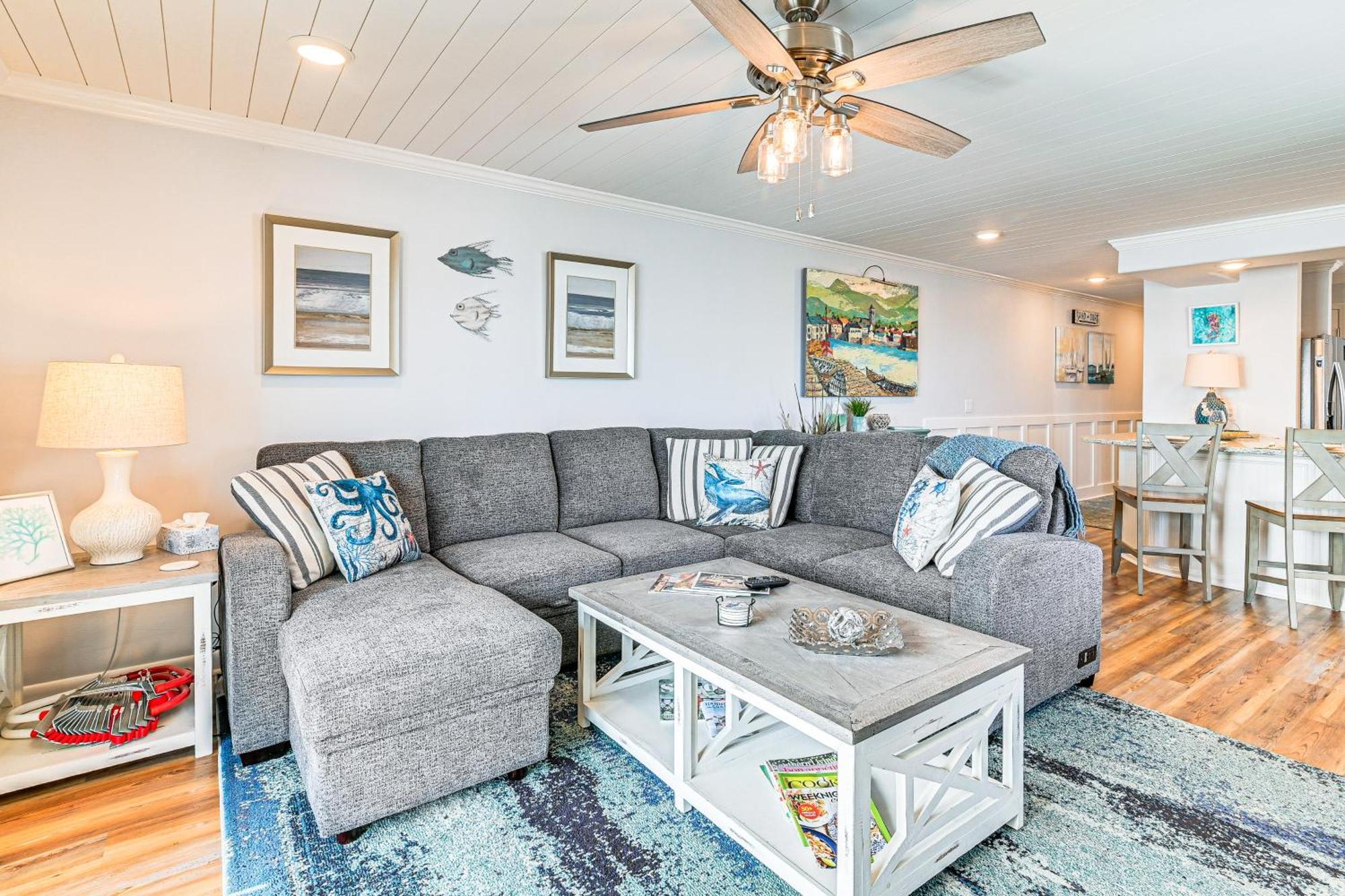 On-The-Beach Escape Oceanfront In Surfside! Myrtle Beach Dış mekan fotoğraf